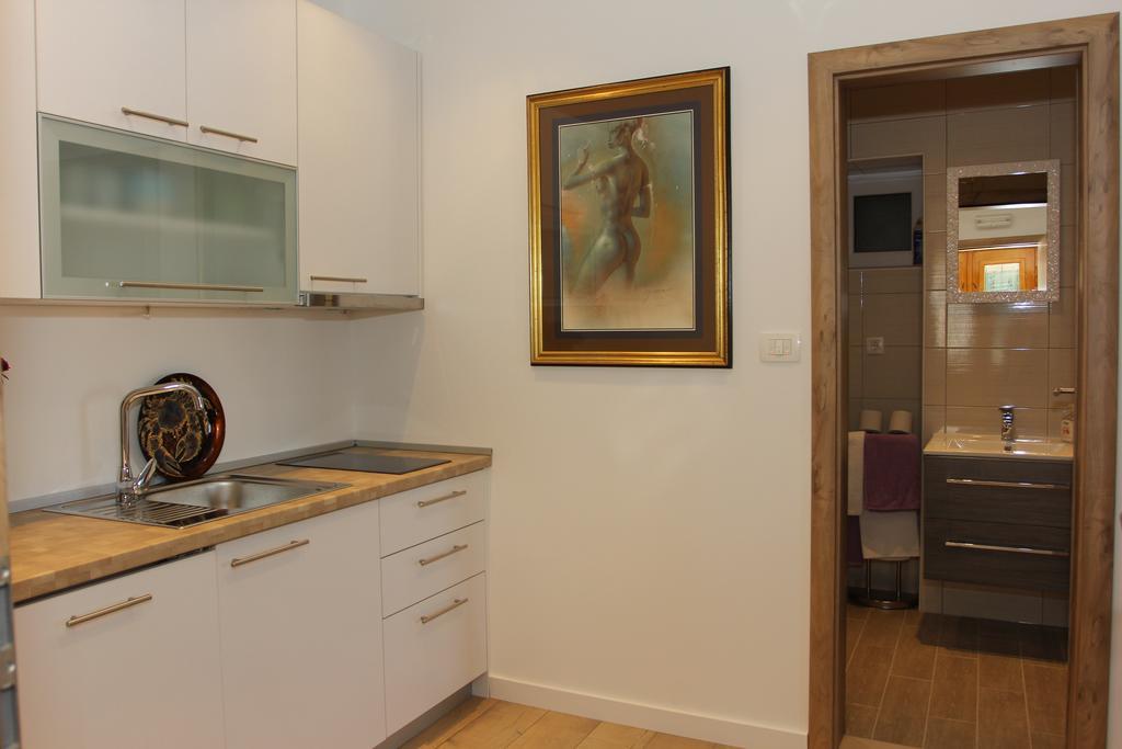 Apartment House Vitaic Supetar Phòng bức ảnh