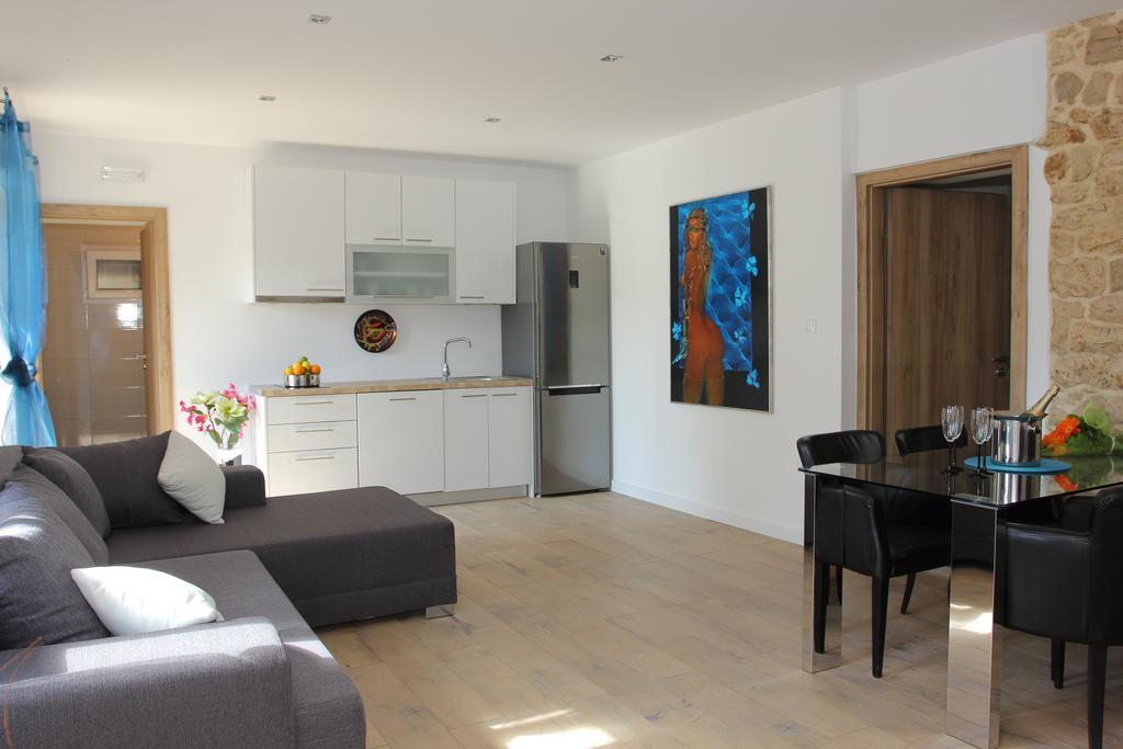 Apartment House Vitaic Supetar Phòng bức ảnh